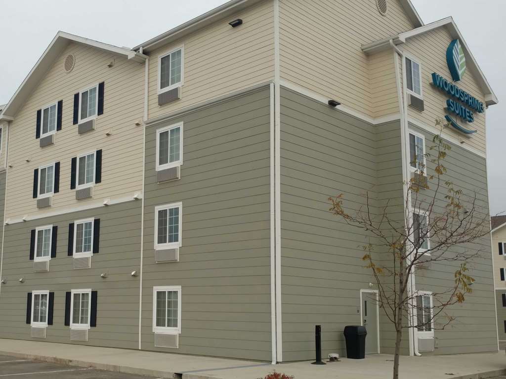 Woodspring Suites Williston Kültér fotó